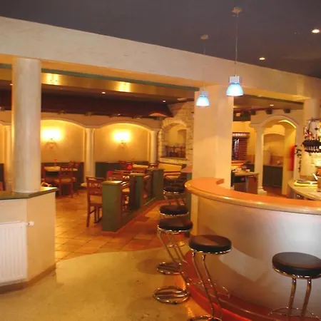 Hotel Alpen Experience 4*