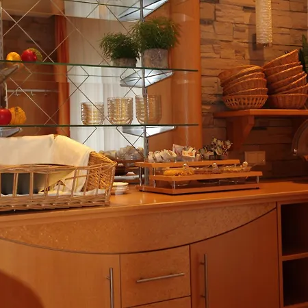 Hotel Alpen Experience 4*